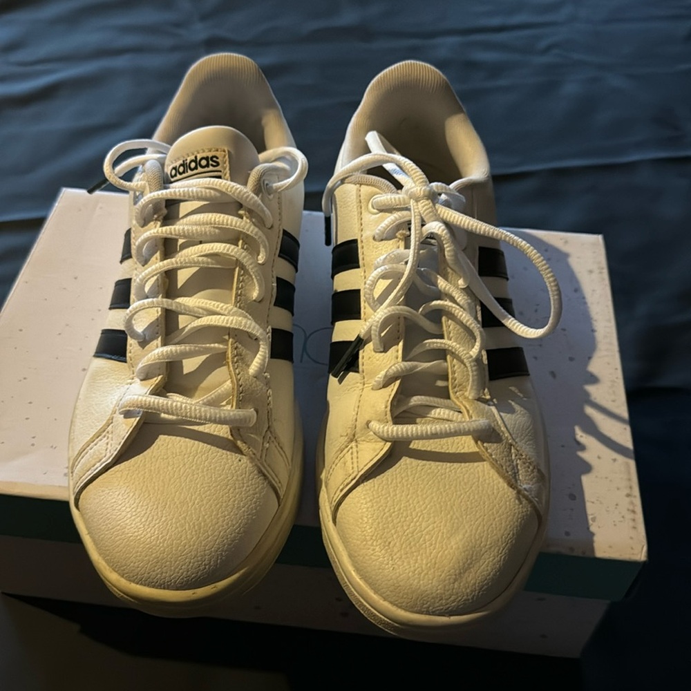 Adidas cloudfoam Advantage AW 4287 woman’s size 7.5